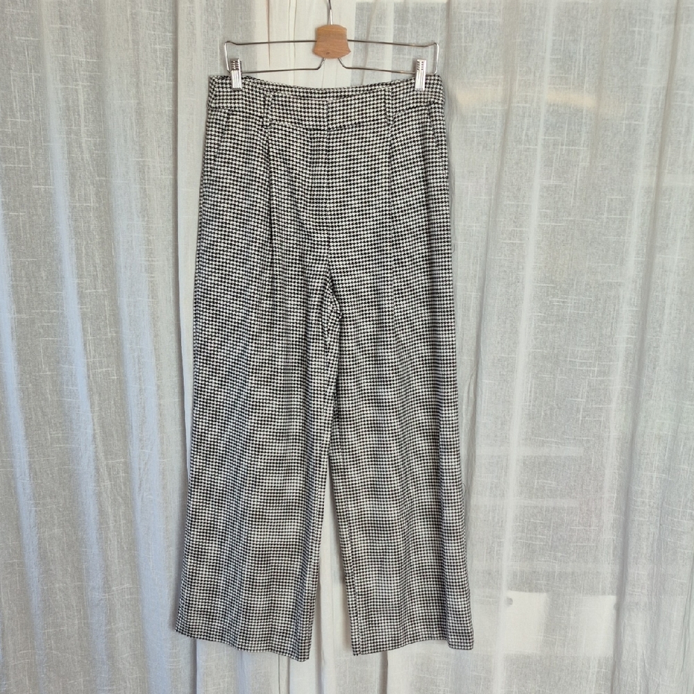 LOFT Women's Black and White Checkered Pants